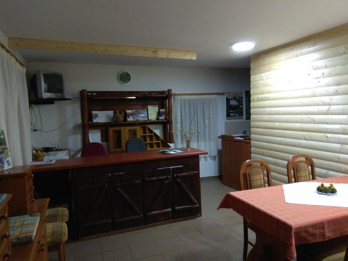 Nadas Panzio Tiszafüred Exterior foto